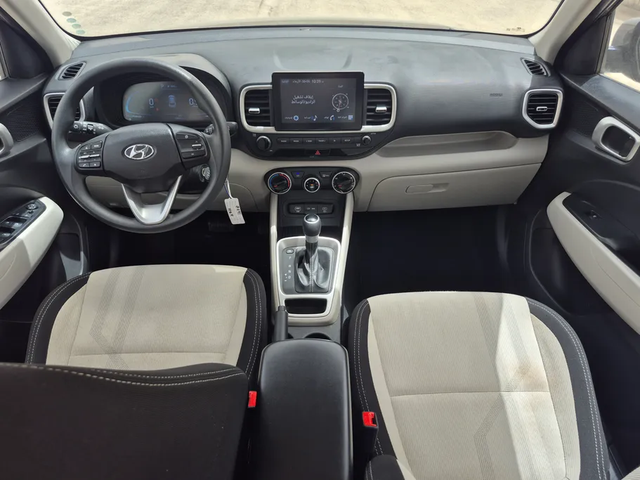 2025 Hyundai Venue Smart 