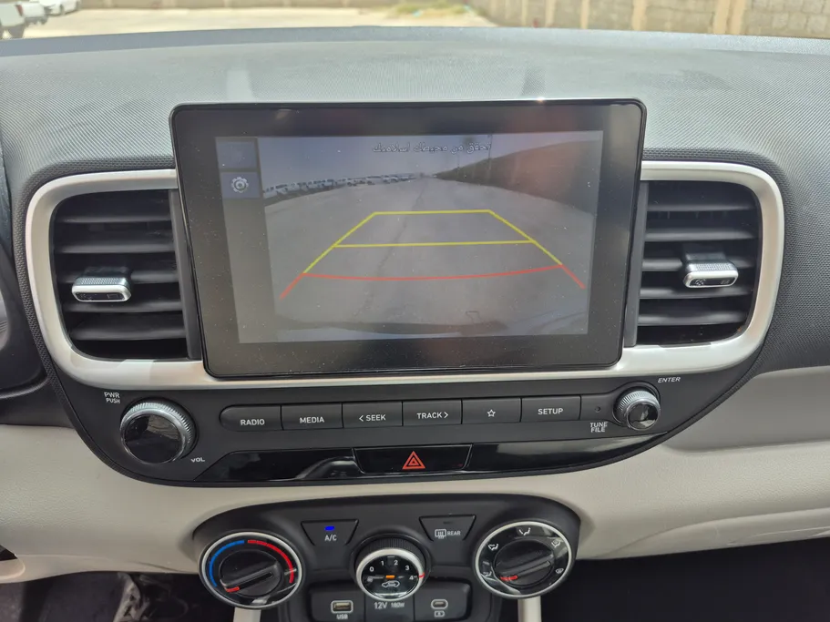 2025 Hyundai Venue Smart 