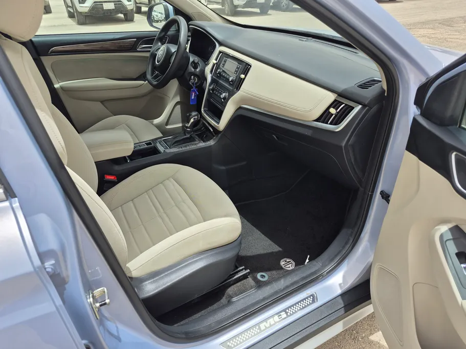 2023 MG RX5 STD 