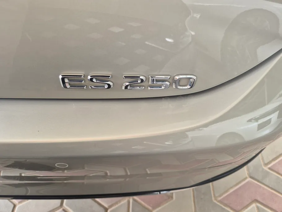 لكزس ES 250 2020 