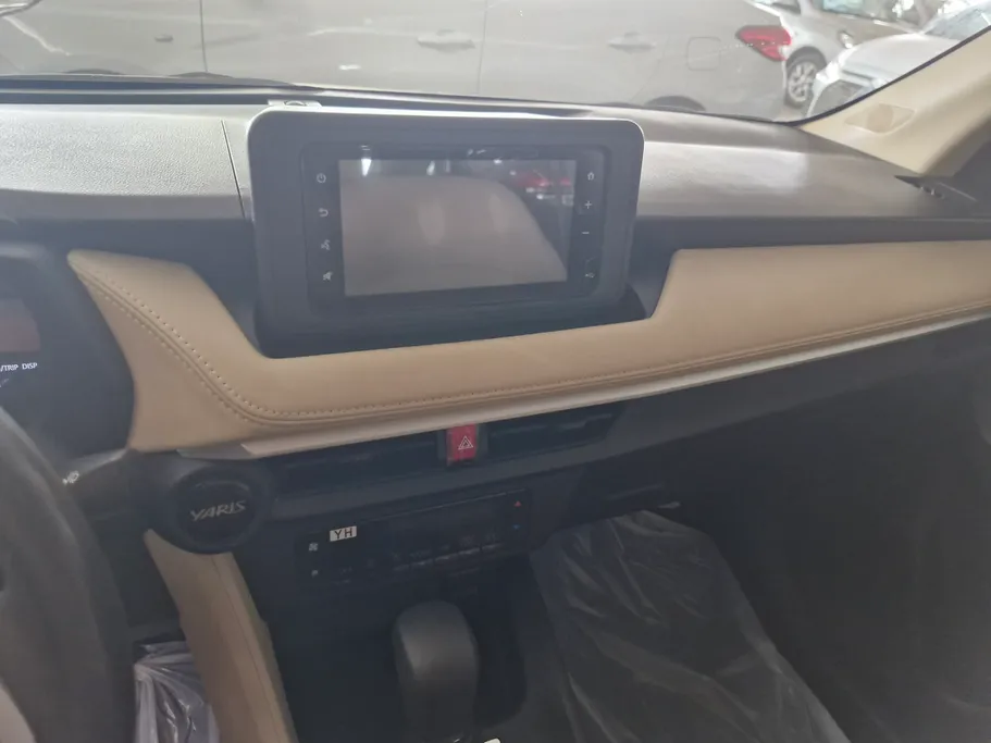 2023 Toyota Yaris  Y 
