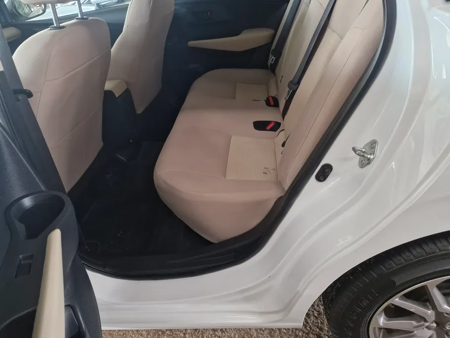 2023 Toyota Yaris  Y 