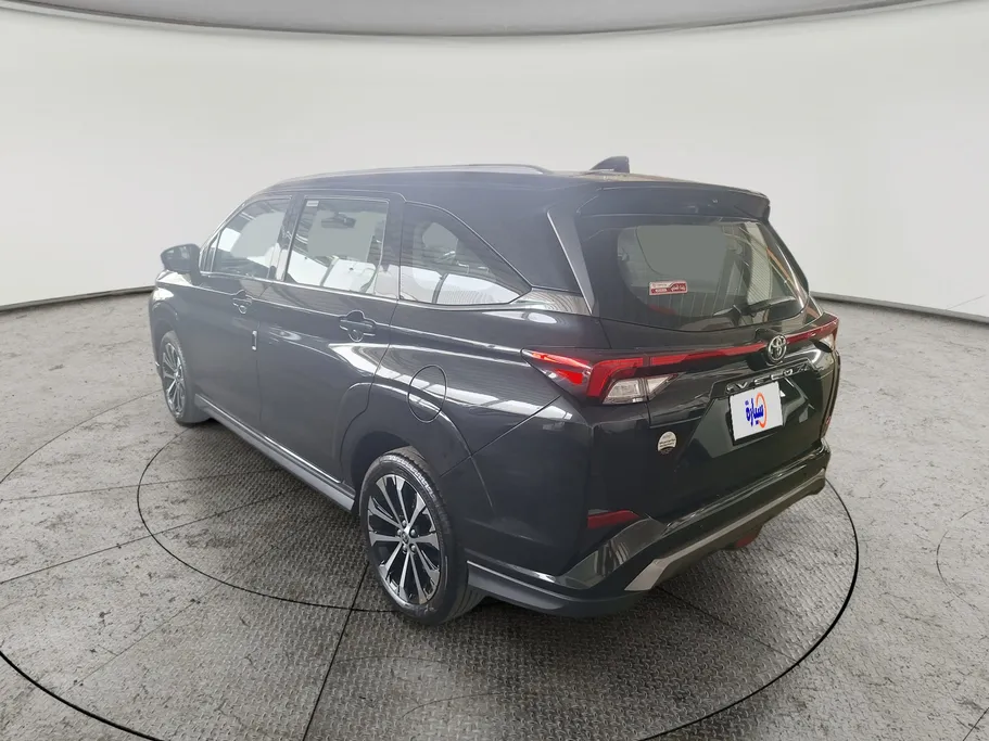 2025 Toyota Veloz GLX 