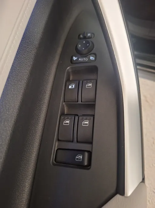 2025 Toyota Veloz GLX 