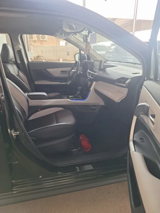 2025 Toyota Veloz GLX 