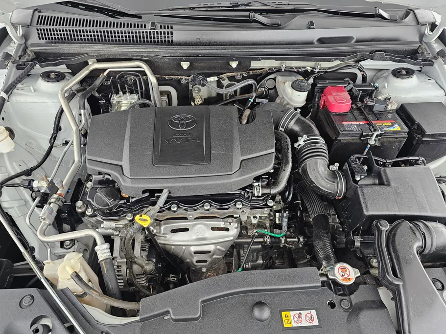 2023 Toyota Yaris  Y 