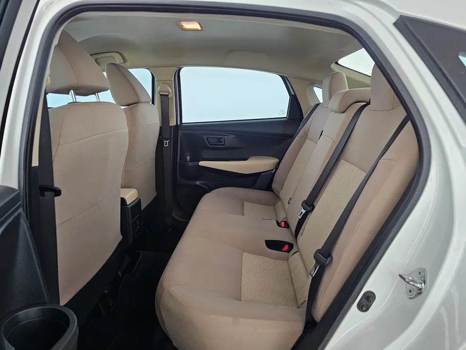 2023 Toyota Yaris  Y 