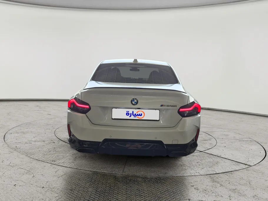 بي ام دبليو الفئة الثانية M240i 2023 