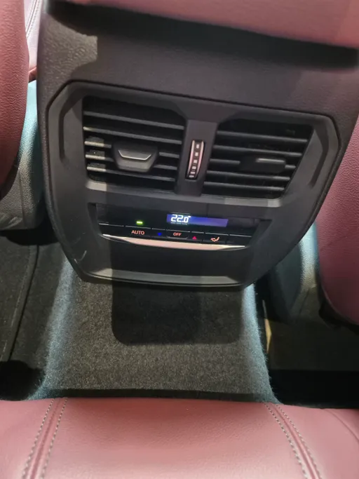 بي ام دبليو الفئة الثانية M240i 2023 