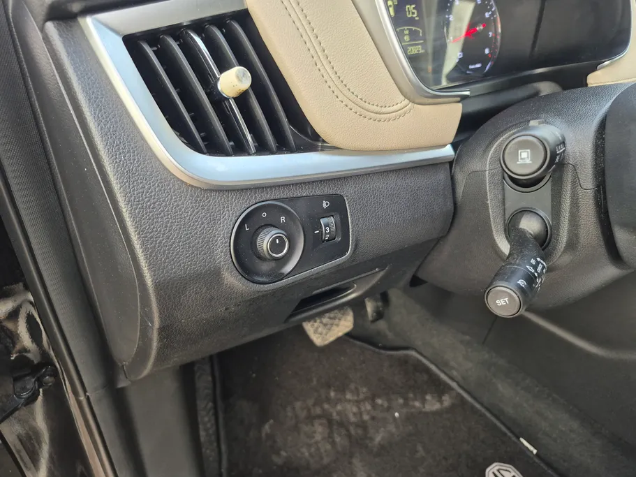 2023 ام جي RX5 STD 