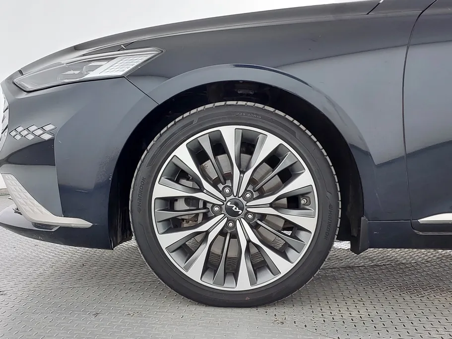 2022 Kia K8 EX 