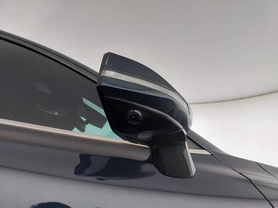 2022 Kia K8 EX 