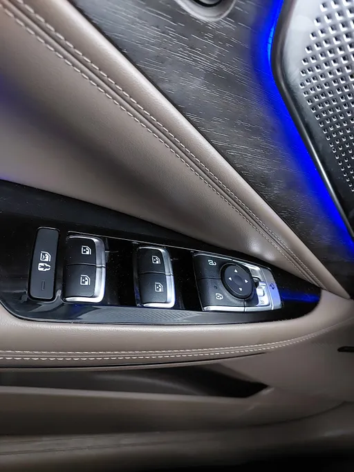 2022 Kia K8 EX 