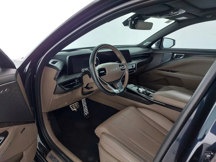2022 Kia K8 EX 