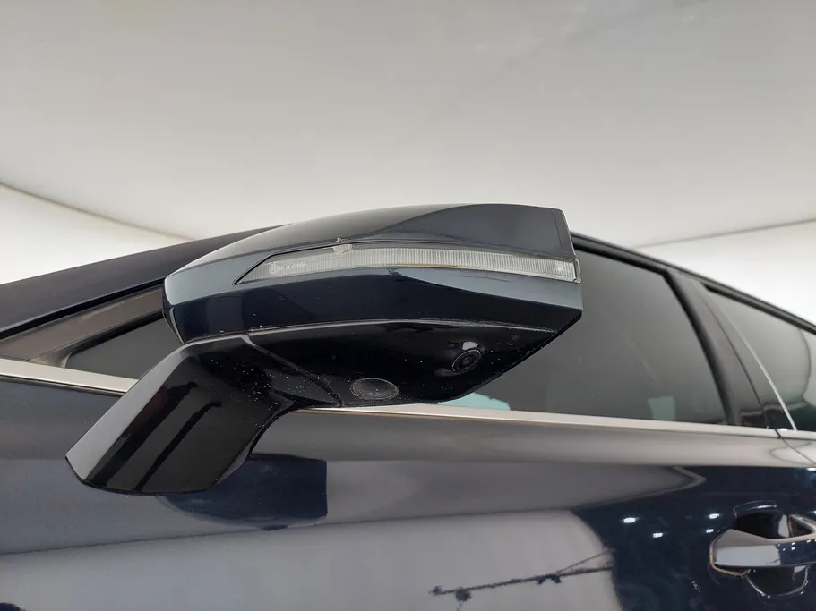 2022 Kia K8 EX 