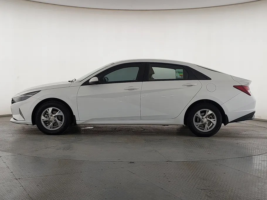 2021 Hyundai Elantra Fleet 