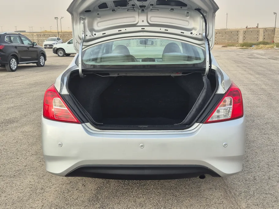 2023 Nissan Sunny SV Comfort 