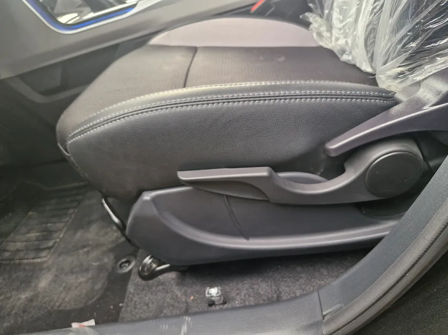 2025 Toyota Veloz GLX 