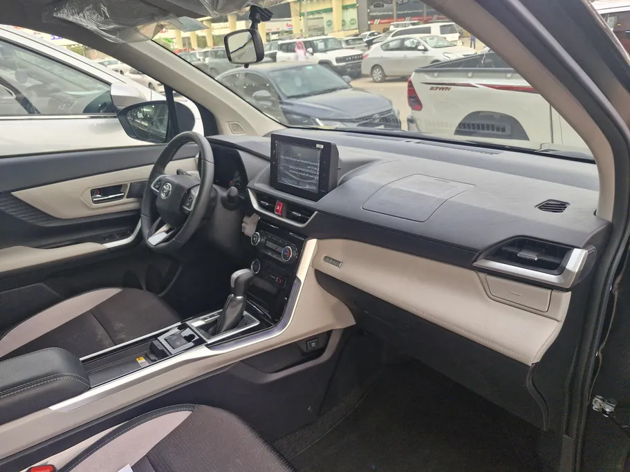 2025 Toyota Veloz GLX 