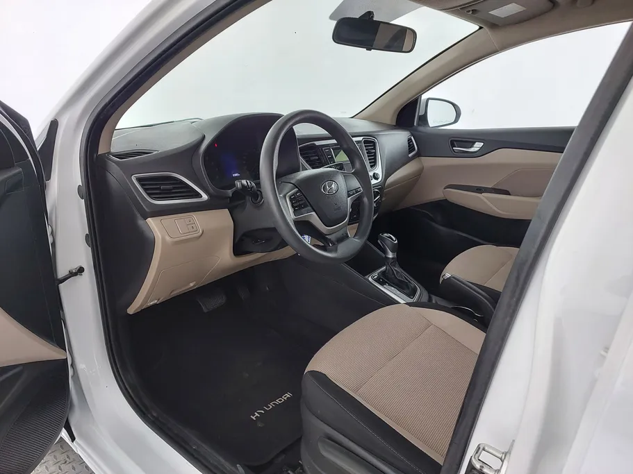 2023 Hyundai Accent Smart 