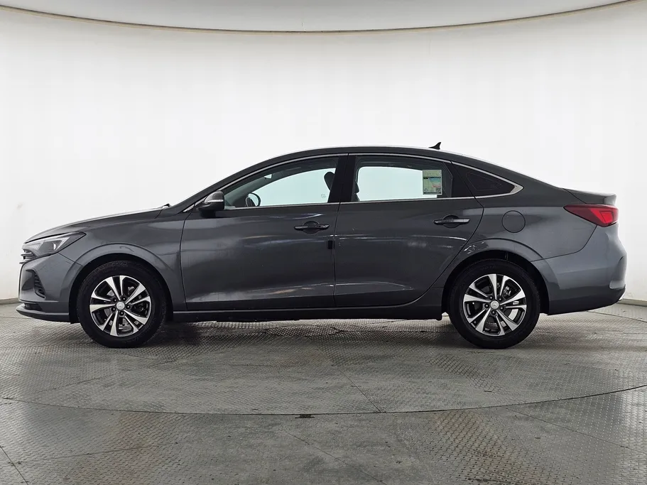 2023 شانجان Eado Plus Smart 