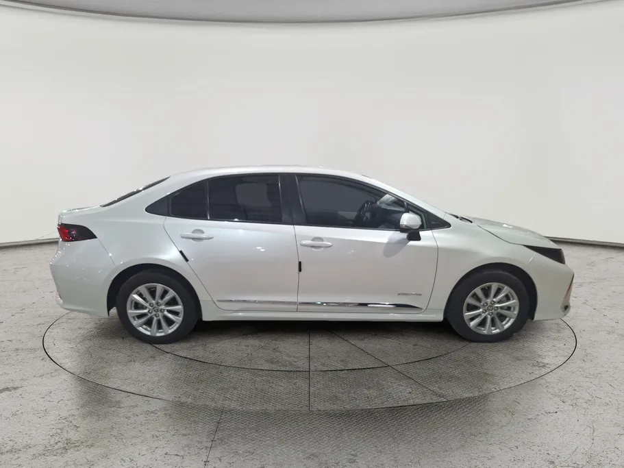 2025 Toyota Corolla XLI 
