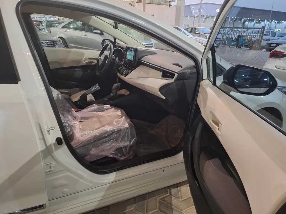 2025 Toyota Corolla XLI 