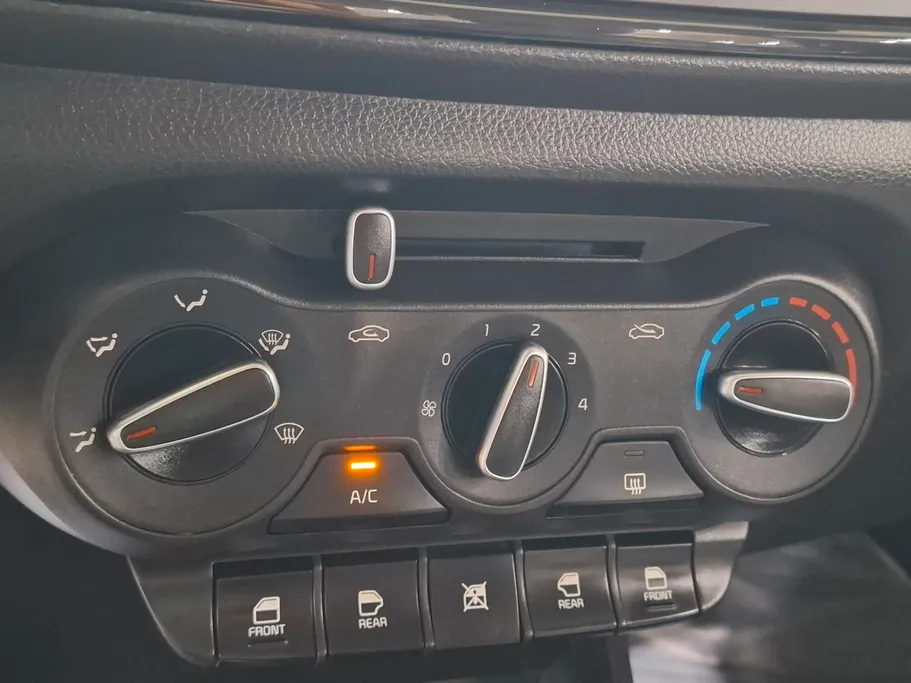 2024 Kia Pegas LX 