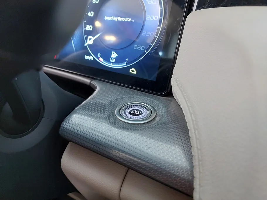 2023 Hongqi Ousado Flagship 