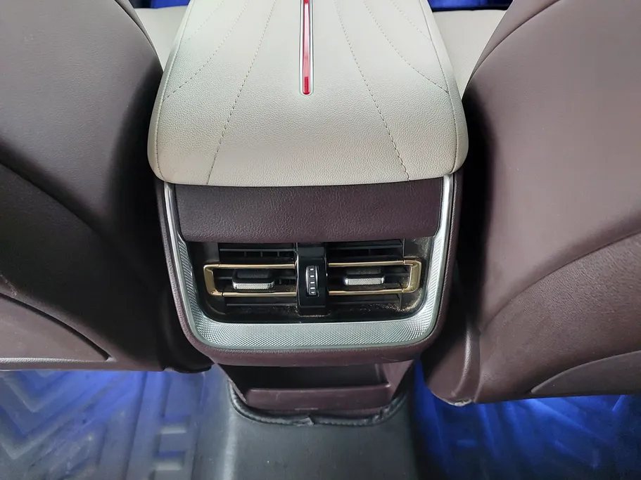 2023 Hongqi Ousado Flagship 