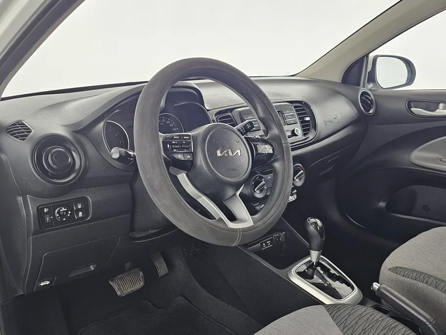 2023 Kia Pegas LX 