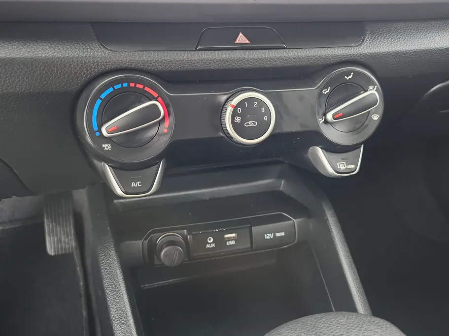2019 Kia Rio LX 
