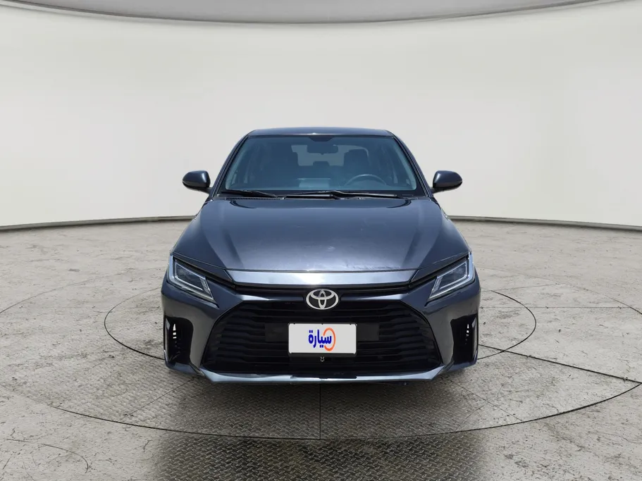 2024 Toyota Yaris  Y 