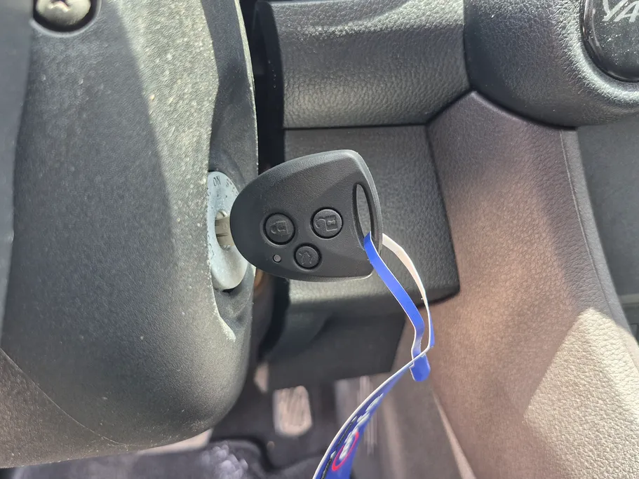 2024 Toyota Yaris  Y 