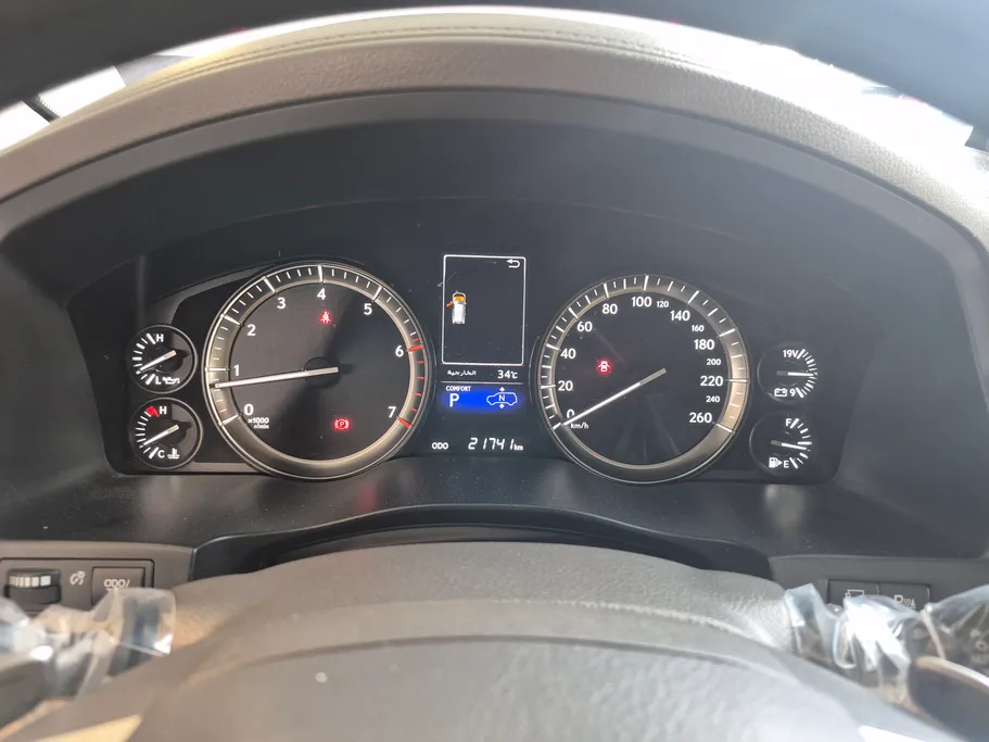 لكزس LX 570 2021 