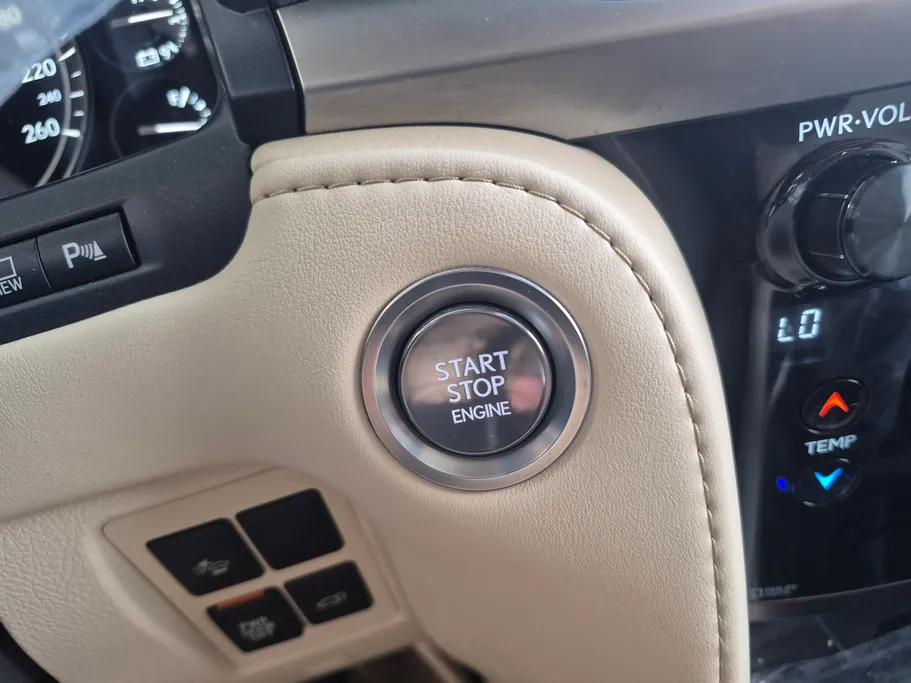لكزس LX 570 2021 