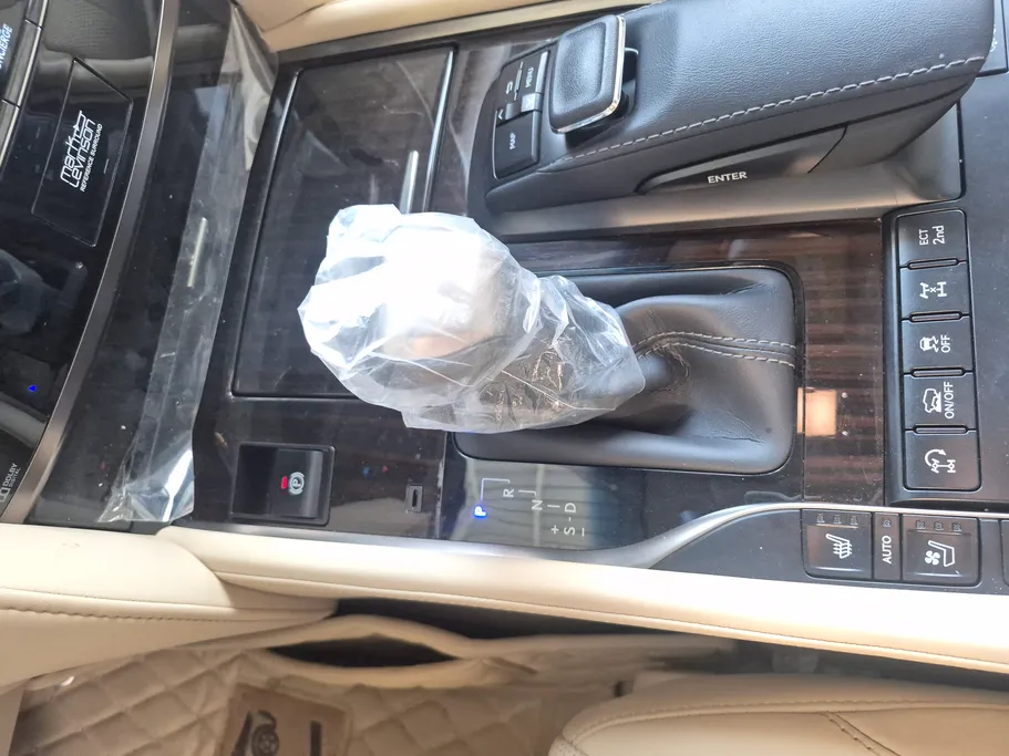 لكزس LX 570 2021 