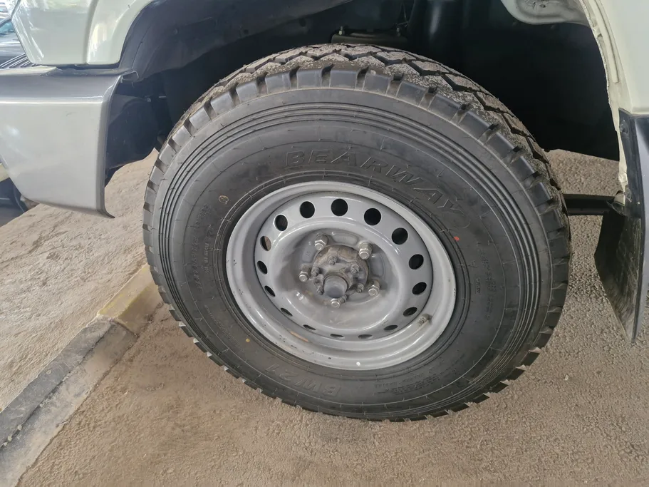 2023 Toyota LAND CRUISER 70 LX 