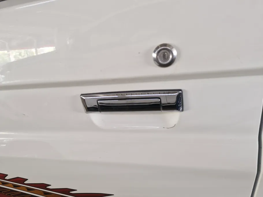 2023 Toyota LAND CRUISER 70 LX 
