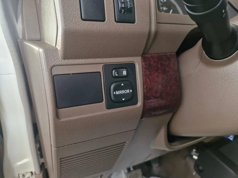 2023 Toyota LAND CRUISER 70 LX 