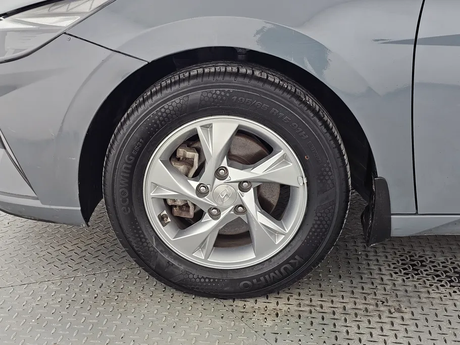 2022 Hyundai Elantra Fleet 