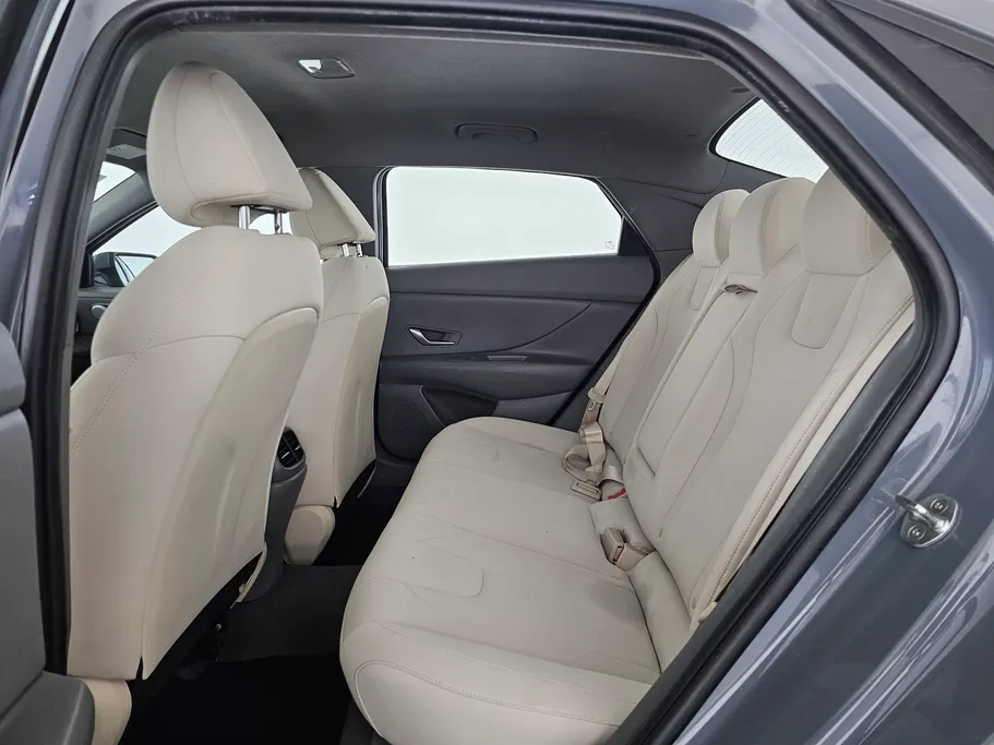 2022 Hyundai Elantra Fleet 