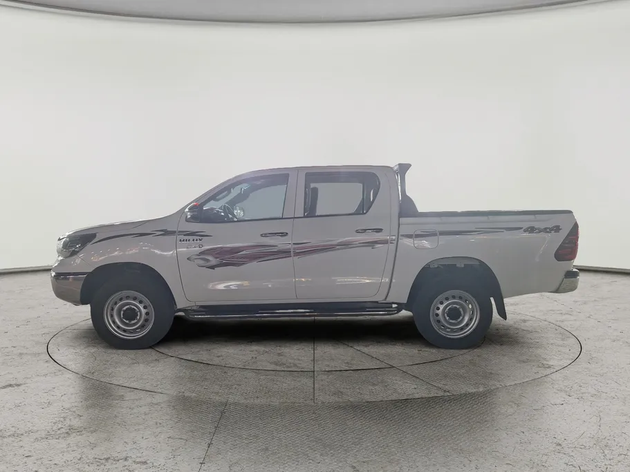 2023 Toyota Hilux GL2 