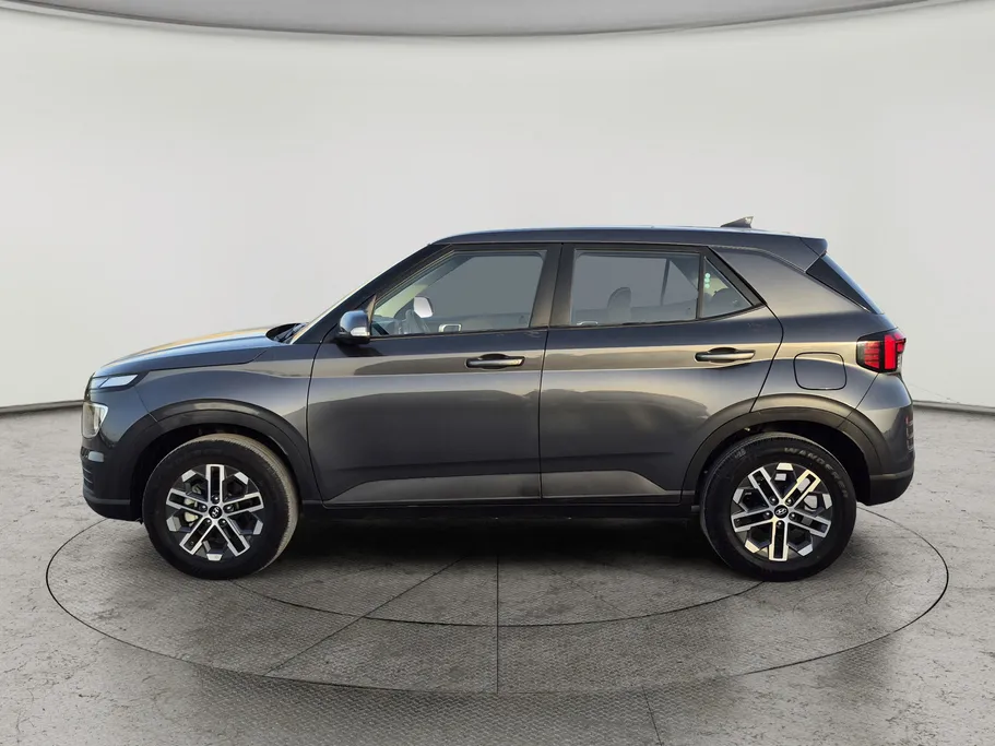2025 Hyundai Venue Smart 