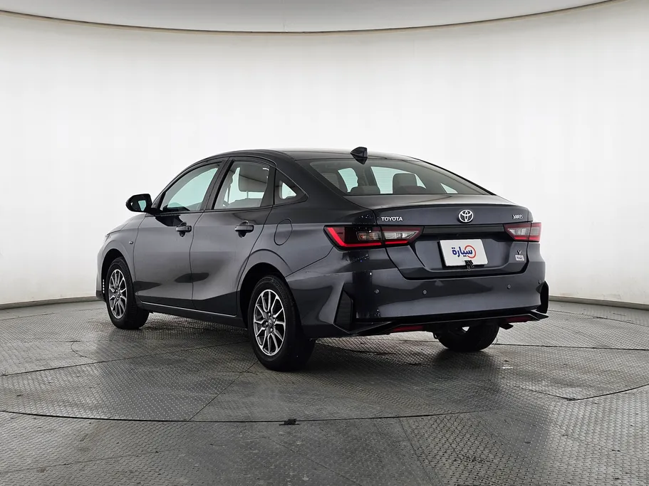 2024 Toyota Yaris  Y 