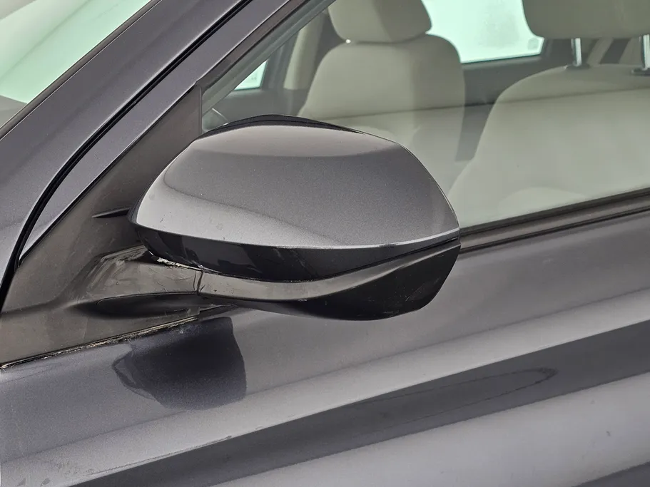 2024 Toyota Yaris  Y 