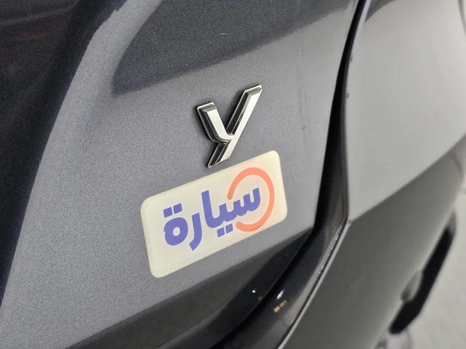 2024 Toyota Yaris  Y 