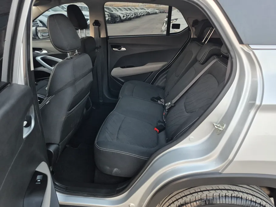 2025 Chevrolet Groove LT 