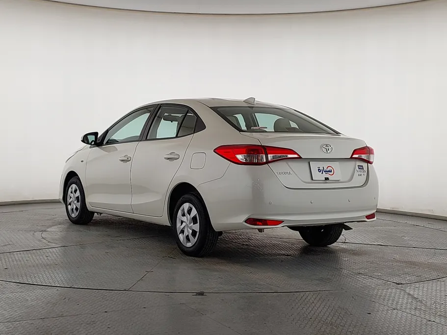 2019 Toyota Yaris  Y 