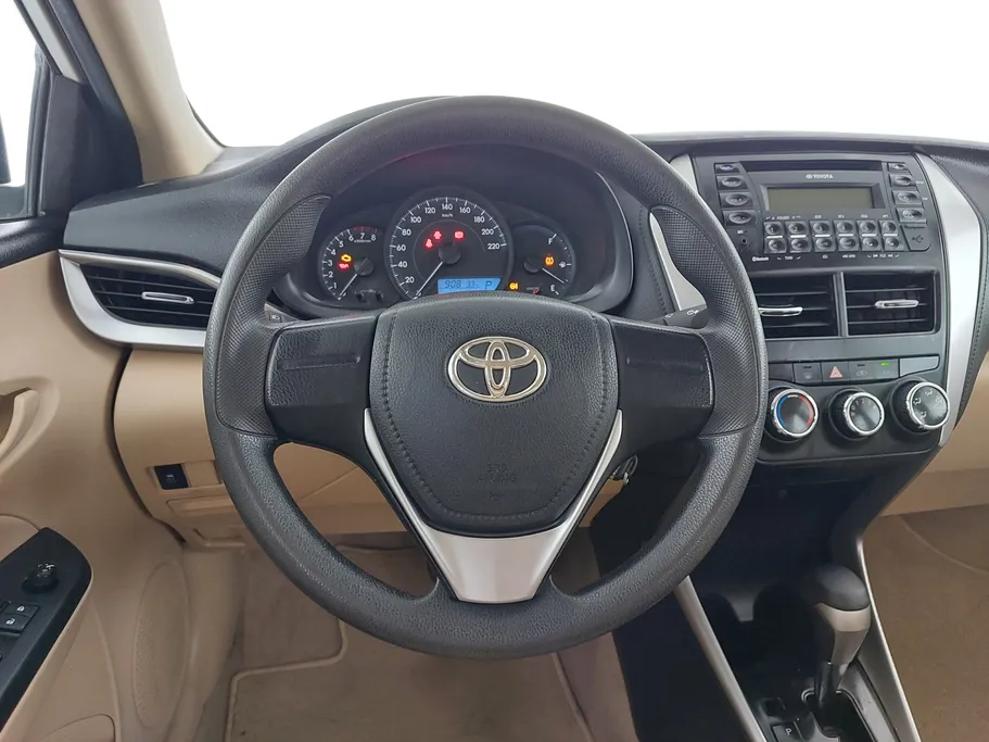 2019 Toyota Yaris  Y 